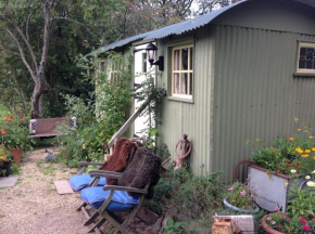 Folly Hide